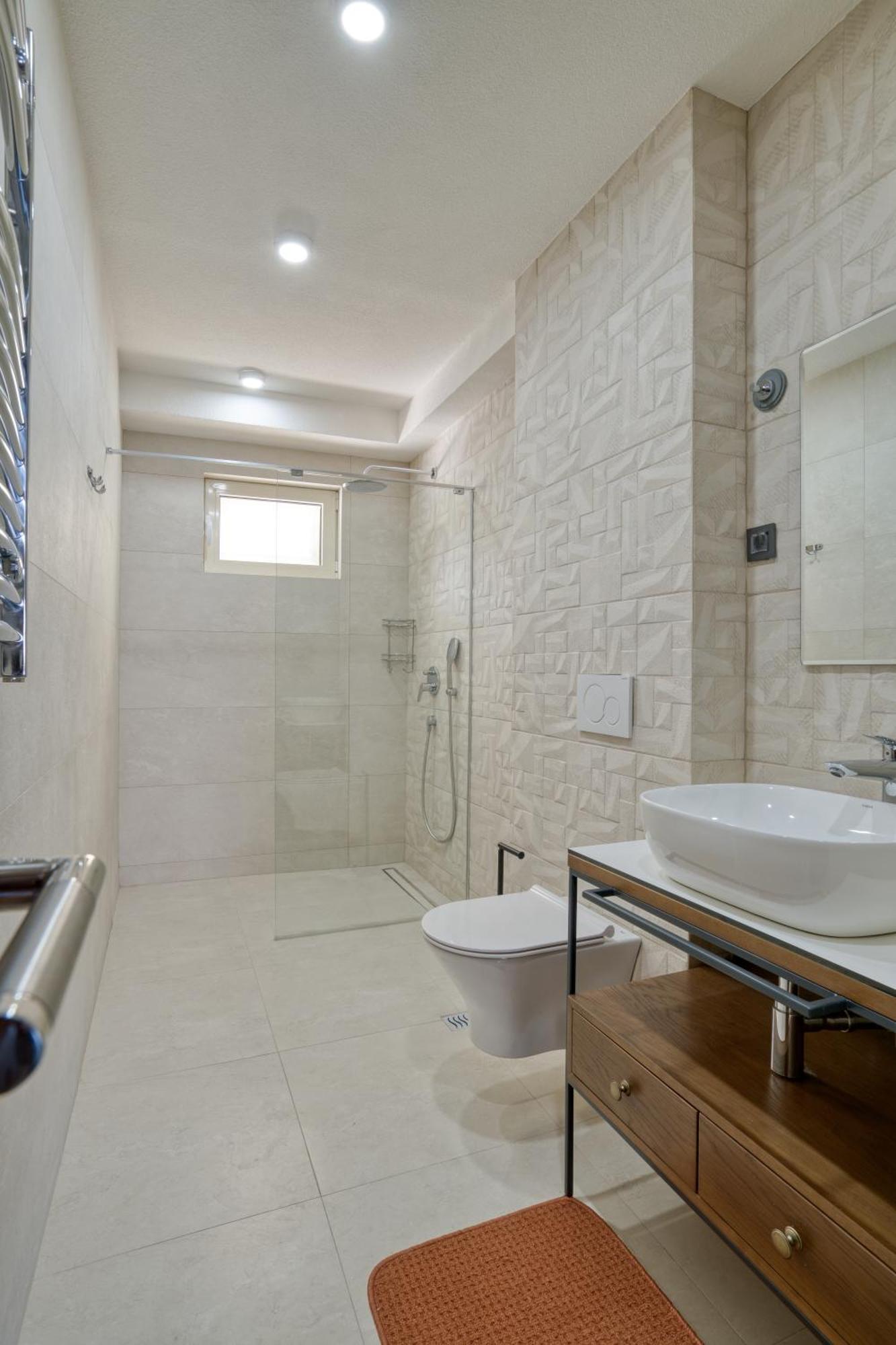 Luxurious 3-Bedroom Apartment By Mn Property Kotor Exterior photo