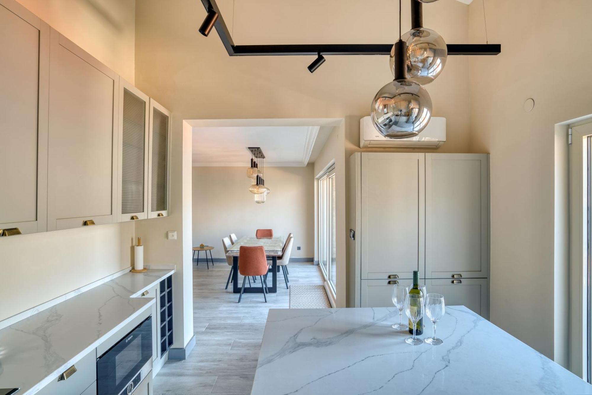 Luxurious 3-Bedroom Apartment By Mn Property Kotor Exterior photo